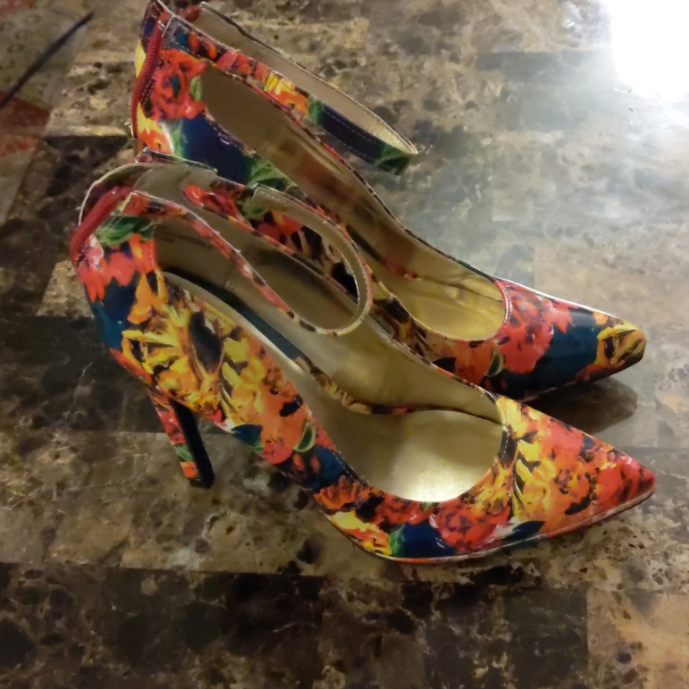 Colorful heels - Picture 2 of 4